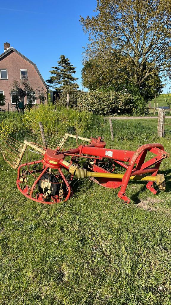 Pz Strela sweegers schudder, Zakelijke goederen, Agrarisch | Werktuigen, Ophalen, Weidebouw