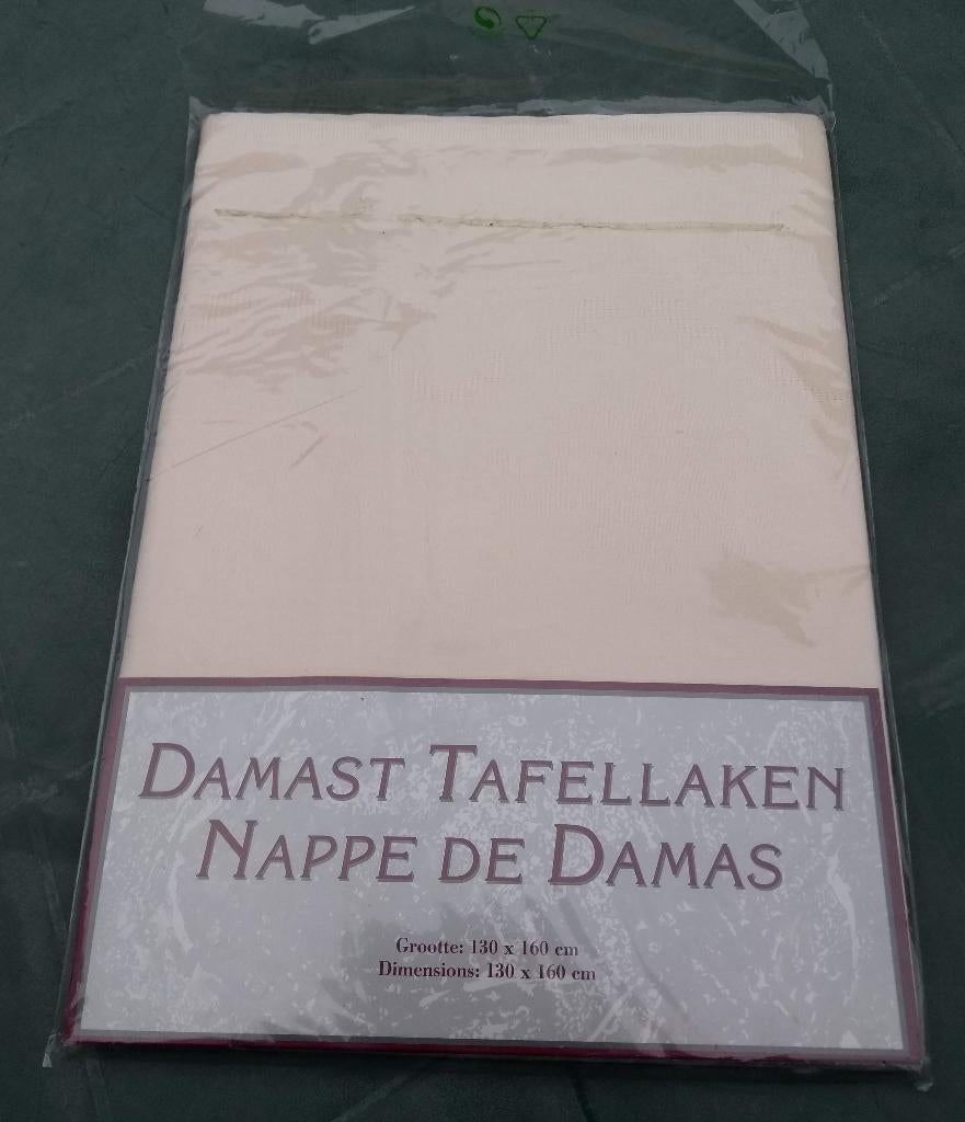 Damast tafelkleed *nieuw in verpakking* crème 130x160 (TK45), Ophalen of Verzenden, Nieuw, Rechthoek