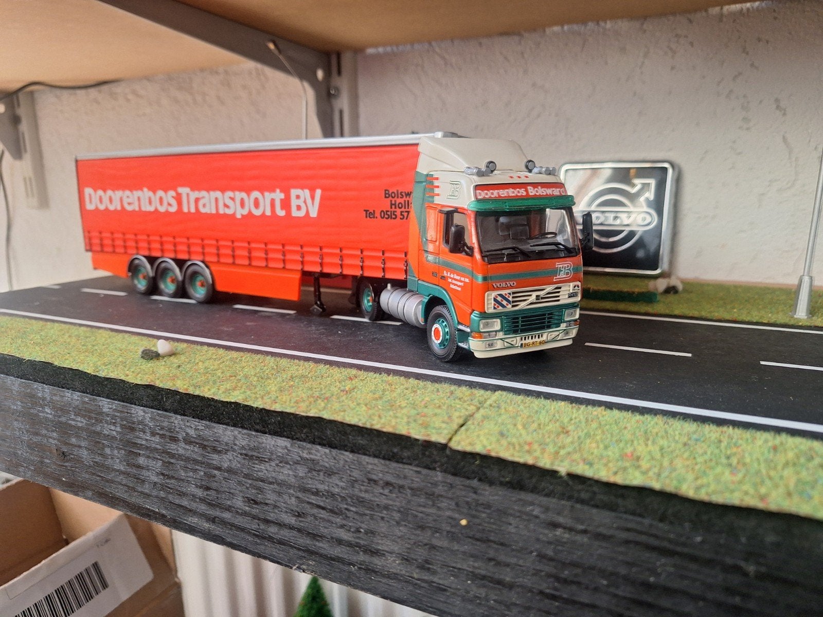 VOLVO FH12   DOORNBOS  BOLSWARD, Ophalen of Verzenden, Nieuw, Bus of Vrachtwagen, Corgi
