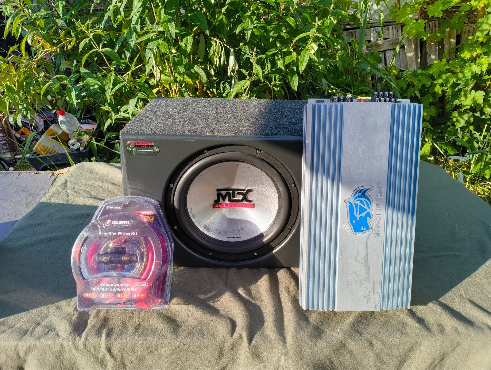 Mtx 5500 Subwoofer + signat Fury 1200 watt versterker + 4ga, Auto diversen, Autospeakers, Ophalen, Gebruikt