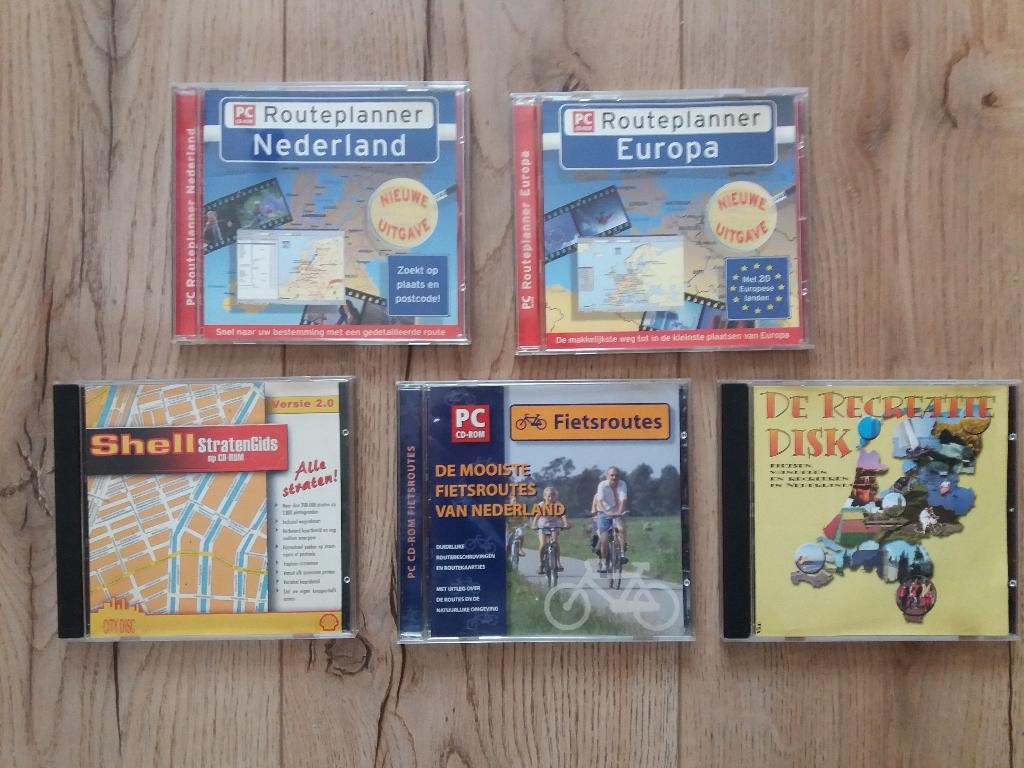5 CD-Rom's met auto, fiets en wandel "Routeplanners"., Heel Europa, Ophalen of Verzenden, Zo goed als nieuw, Verschillende merken.