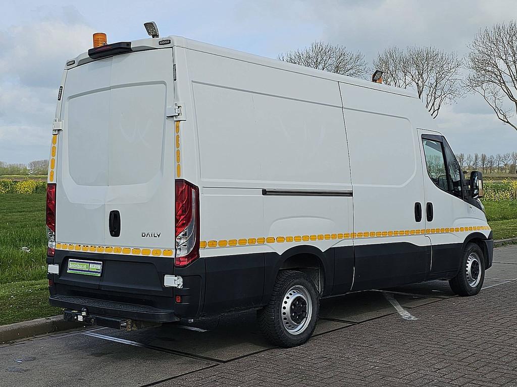 IVECO DAILY 35 S 14, Gebruikt, Iveco, Wit, Bedrijf