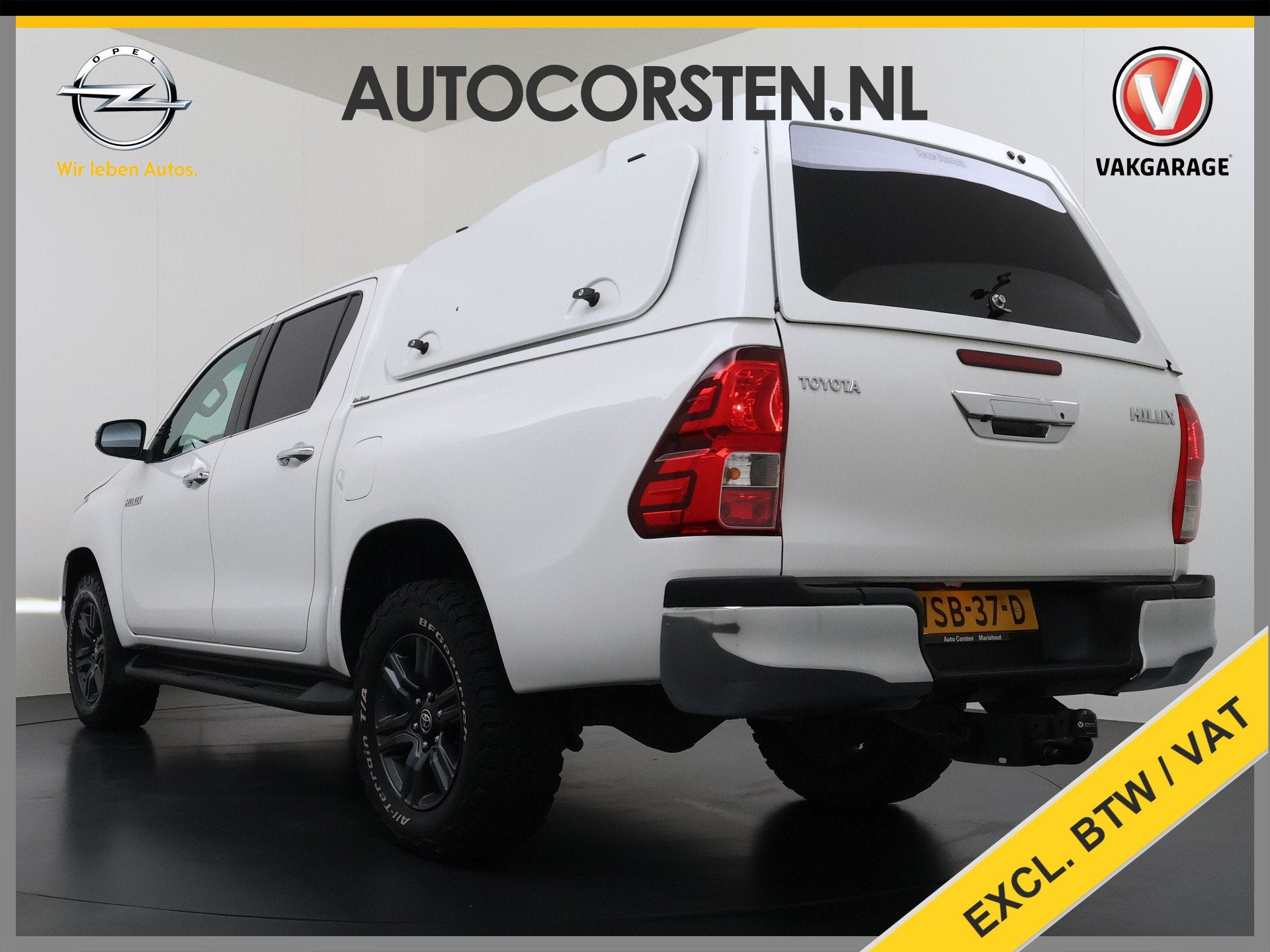 Toyota Hilux 2.4 D-4D 4WD Automaat Double Cab Prof. Lier Can, Stof, Gebruikt, 4 cilinders, 150 pk
