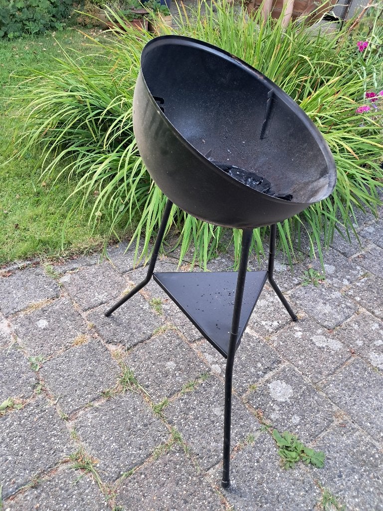 Barbecue, Ophalen, Gebruikt, Met accessoires