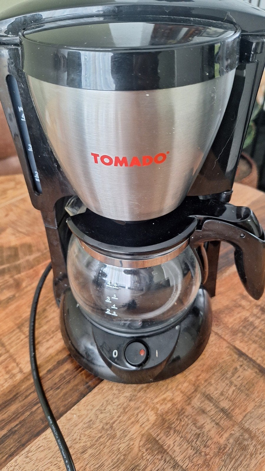 Tomado Koffiezetapparaat - Gebruikt, Witgoed en Apparatuur, 4 tot 10 kopjes, Ophalen of Verzenden, Zo goed als nieuw, Koffiemachine