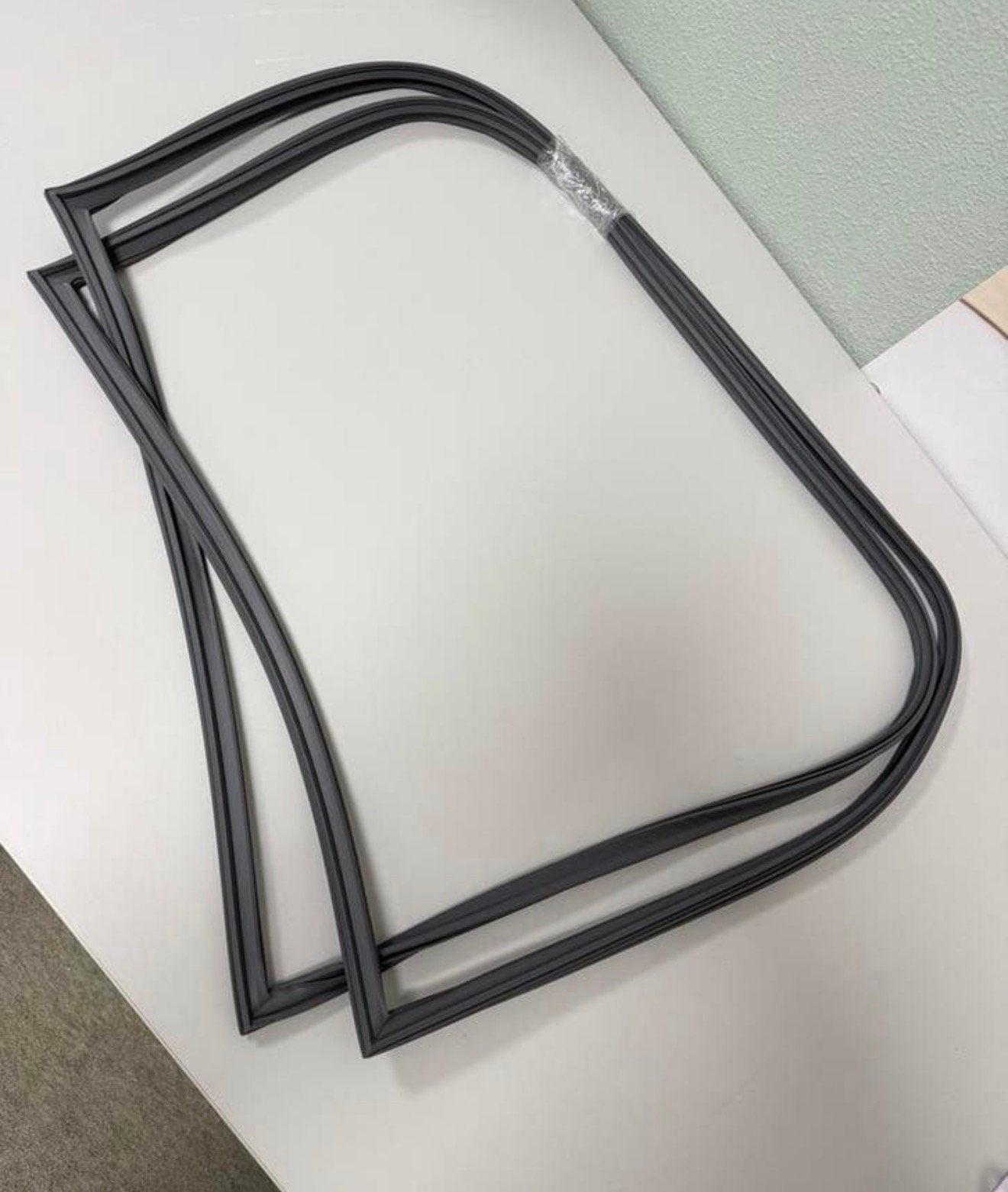 Frigoglass koelkast Deurrubber Set 2x R7015 CMV375 Nieuw, Nieuw, Ophalen of Verzenden, H, H