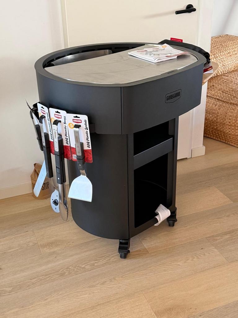 Nieuwe Grill Guru Houtgestookte BBQ met Bakplaat, Tuin en Terras, Barbecue-accessoires, Ophalen, Nieuw