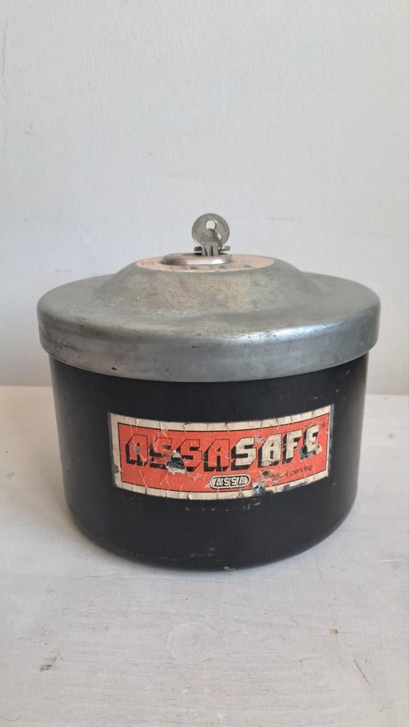 Assa Safe kluis voor in caravan, camper of auto incl 2 sleut, Caravans en Kamperen, Caravan accessoires, Gebruikt, Ophalen of Verzenden