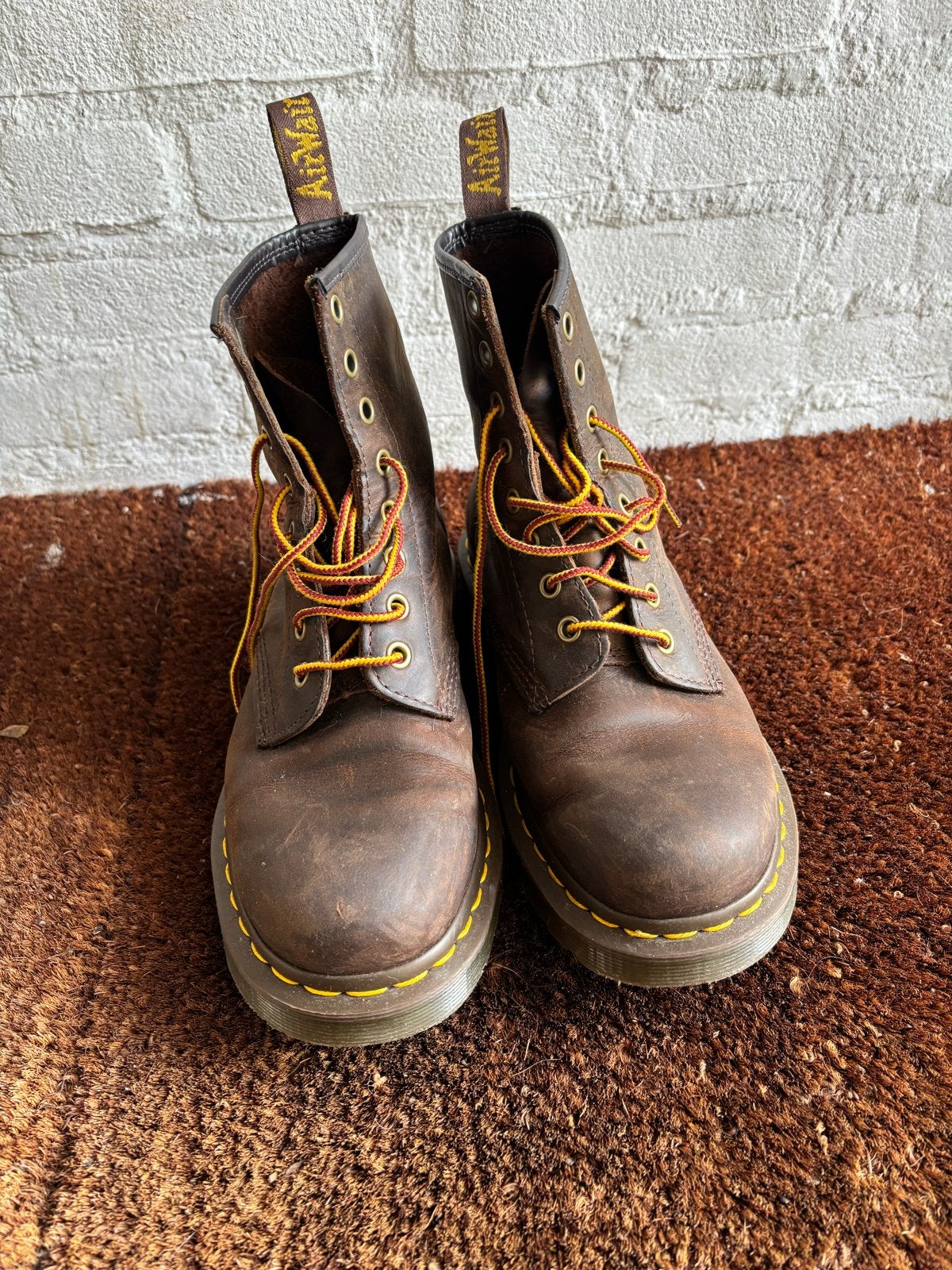 Dr. Martens Bruin Leren Laarzen maat 38 maar vaalt als 39, Ophalen, Bruin, Lage of Enkellaarzen, Gedragen