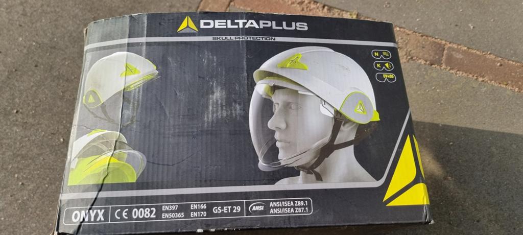 Helm delta plus onyx skull protection, Tuin en Terras, Werkkleding, Ophalen of Verzenden, Nieuw, Overall