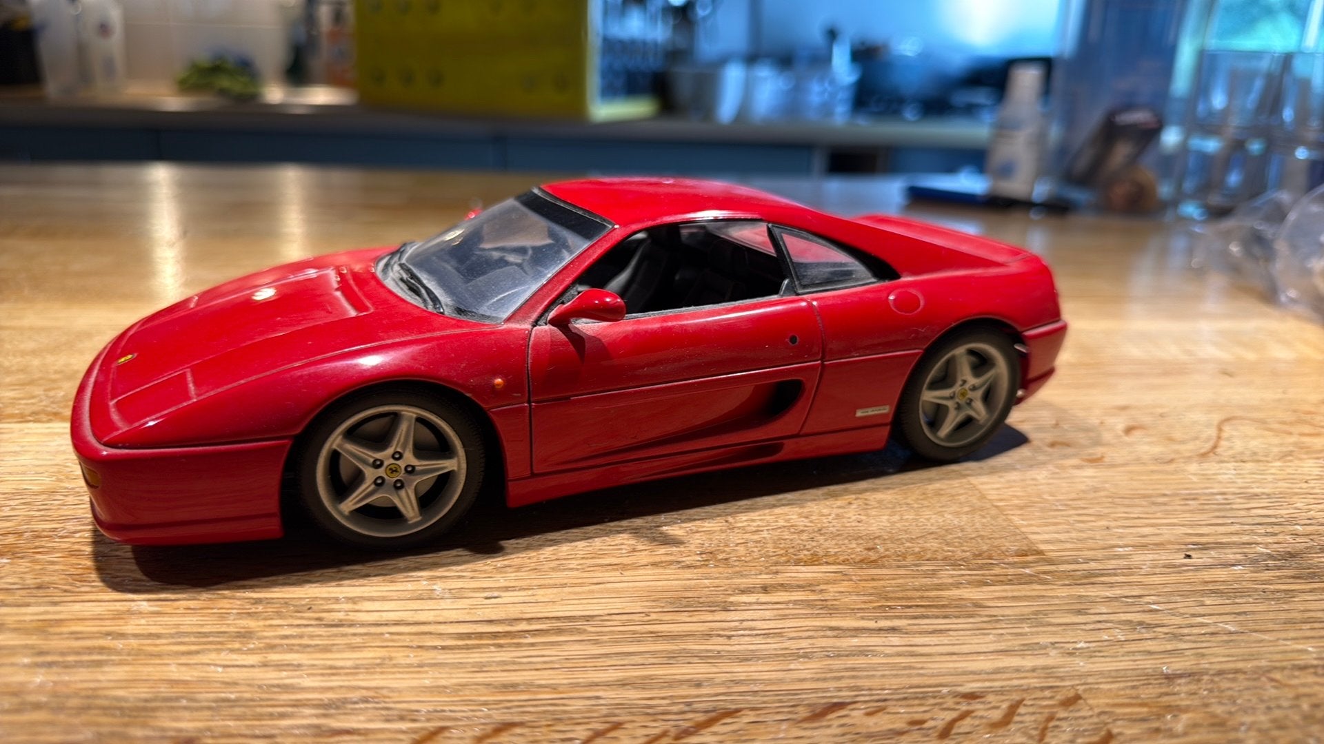 Ferrari F355 1:18, Ophalen, Zo goed als nieuw, Bburago