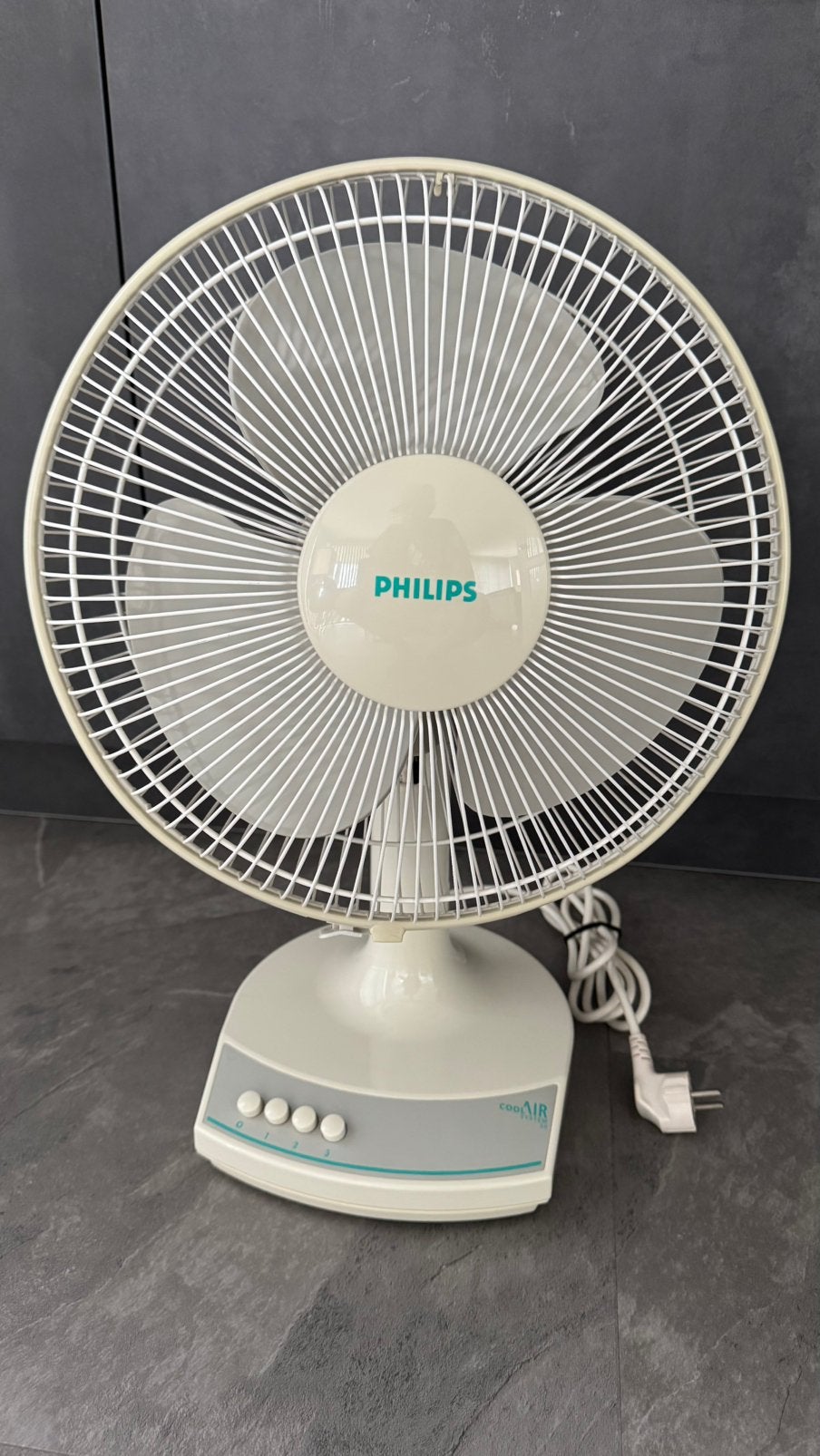 Philips tafel ventilator., Ophalen, Zo goed als nieuw, Tafelventilator