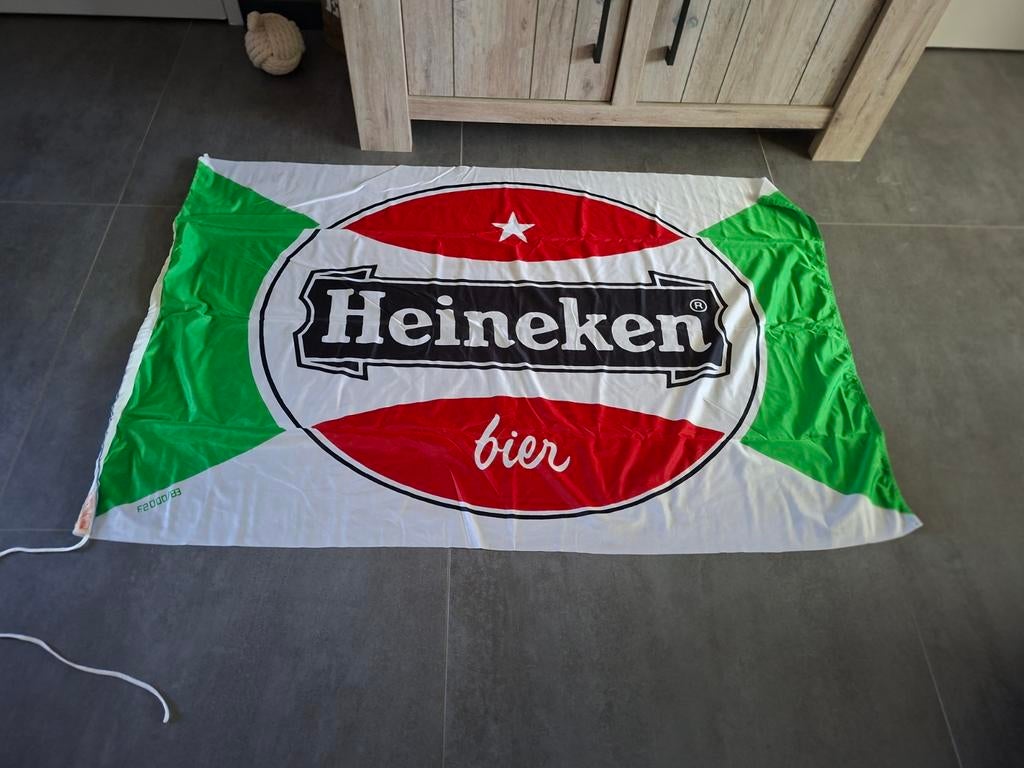Heineken vlag nr 2, Ophalen of Verzenden, Zo goed als nieuw, Reclamebord