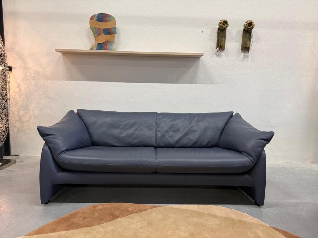 Als nieuw Leolux Edison 3 zits Bank Senso Tempest blauw, Huis en Inrichting, Leolux, Driepersoons, Ophalen of Verzenden, Zo goed als nieuw