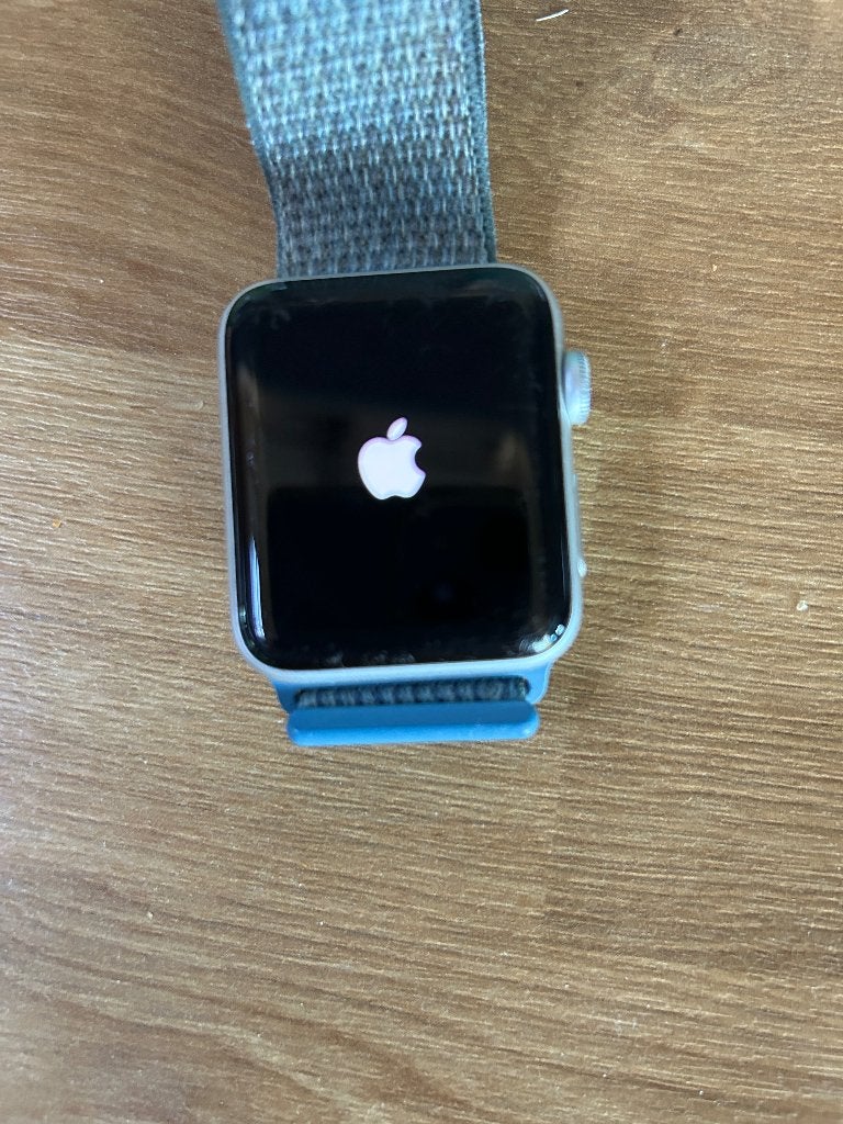 Apple Iwatch series 3, Gebruikt, IOS, Stappen, Ophalen of Verzenden