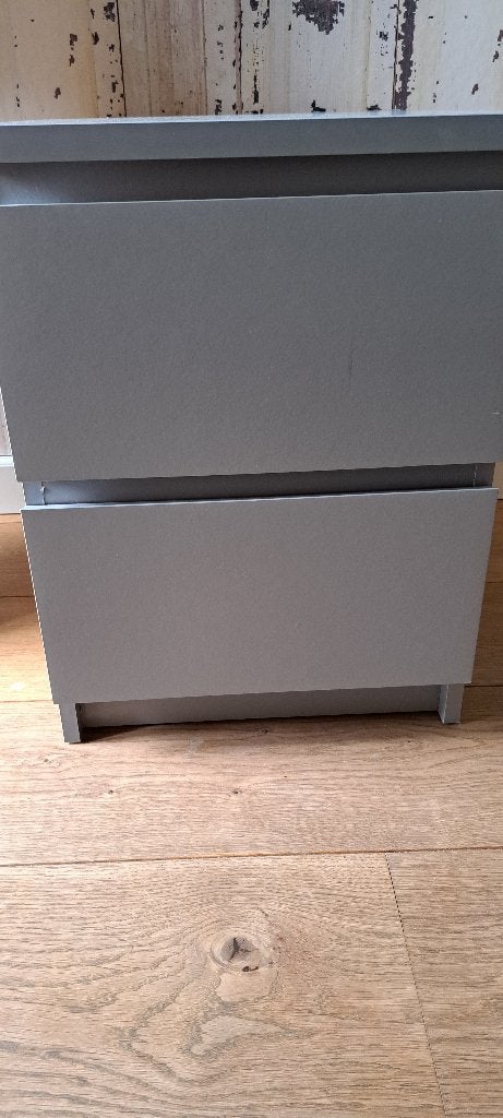 klein grijs ladekastje, Ikea malm, 2 lades, Ophalen, Minder dan 50 cm, Gebruikt, 1 of 2 laden