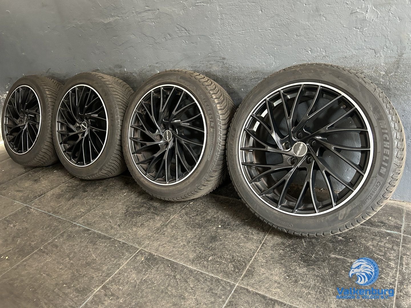 6-7mm! Mercedes Vito V-klasse W447 19 inch zwarte GMP velgen, 19 inch, -, -, Banden en Velgen