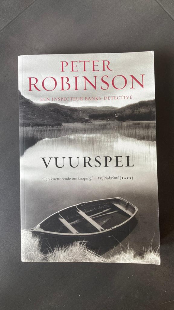 Peter Robinson - Vuurspel, Boeken, Ophalen of Verzenden, Zo goed als nieuw, Peter Robinson