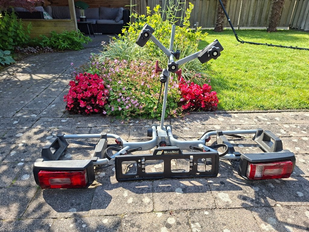 Movanext fietsendrager, Ophalen, Gebruikt, 2 fietsen, Trekhaakdrager