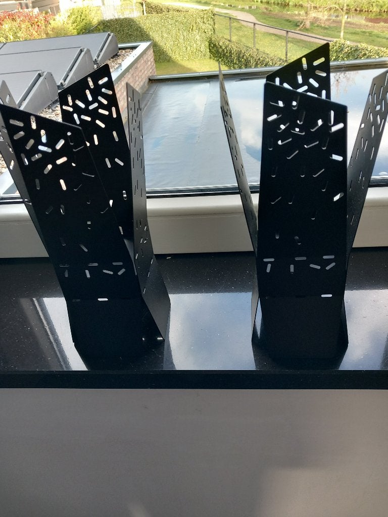 MOOIE ZWARTE METALEN KANDERLAARS 1X GEBRUIKT VAN IKEA, Zwart, IKEA, Waxinelichthouder, Ophalen of Verzenden