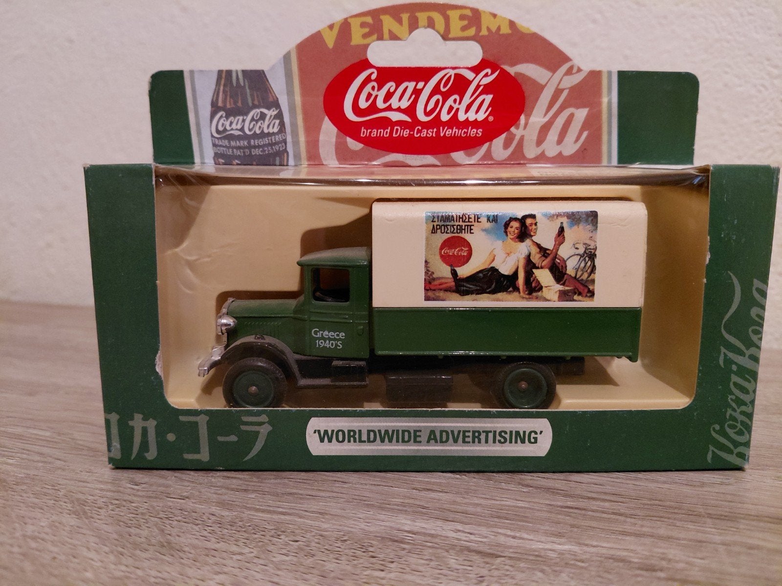 'Coca-Cola' 1934 Mack Canvas Back Truck, Overige merken, Verzenden, Groter dan 1:32, Nieuw