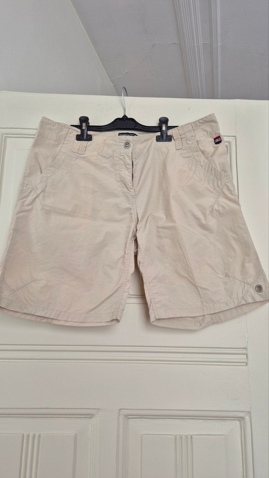 Outdoor Dames short Large Falcon, Kort, Beige, Zo goed als nieuw, Bever