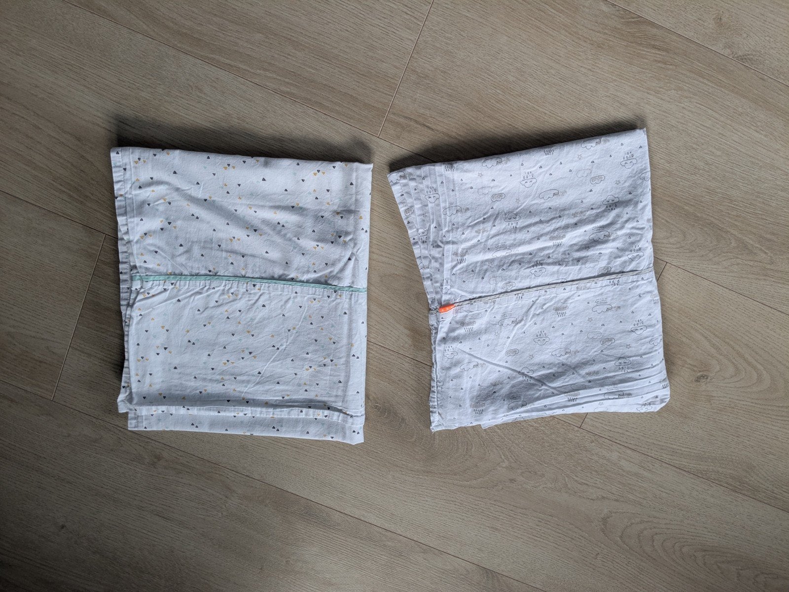 twee ledikant lakens van Hema, Jongetje of Meisje, Wit, Overige typen, Ophalen of Verzenden