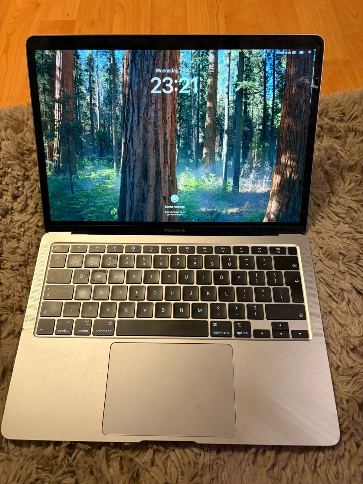 Apple macbook air 2020, Ophalen, 13 inch, Minder dan 2 Ghz, Zo goed als nieuw