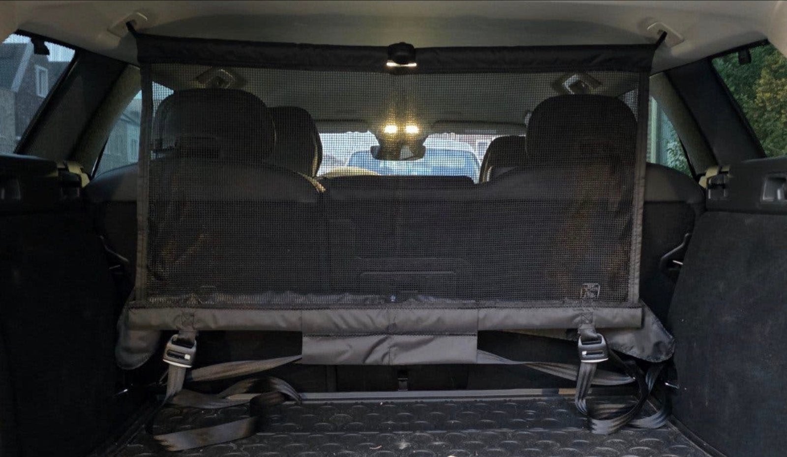 Hondenrek/bagage scheidingsnet Volvo V60, Ophalen of Verzenden, Zo goed als nieuw