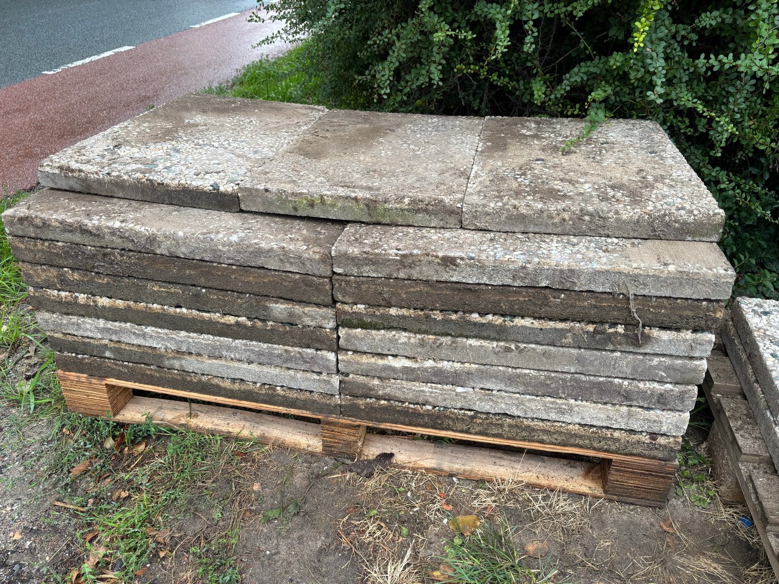 Gebruikte grindtegels, Tuin en Terras, Ophalen, Gebruikt, 5 tot 10 m², Beton