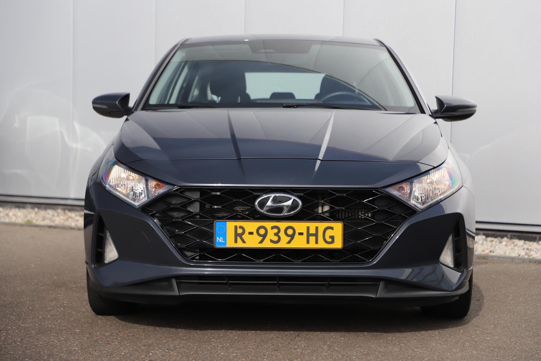 Hyundai i20 1.0 T-GDI Comfort Smart 101PK Navigatie Achterui, Auto's, Gebruikt, Euro 6, Met garantie (alle), Origineel Nederlands