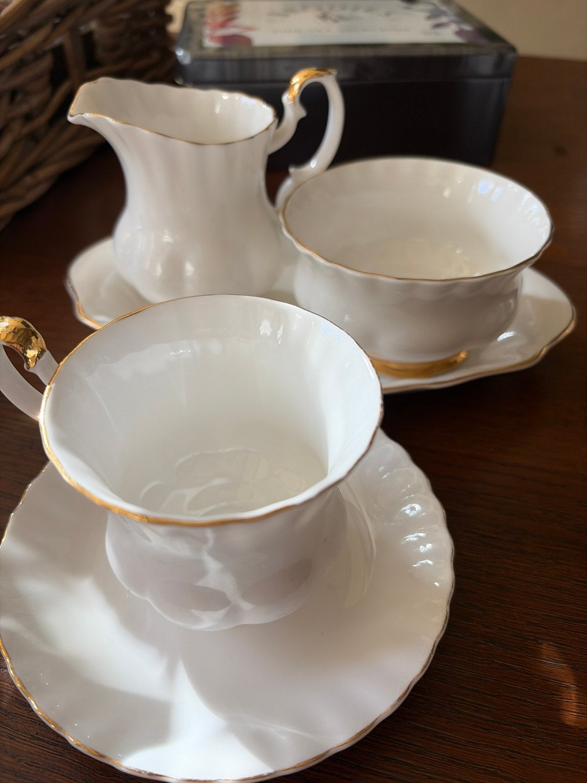 Royal Albert Val D'or Theeservies - Elegant en Compleet, Ophalen of Verzenden