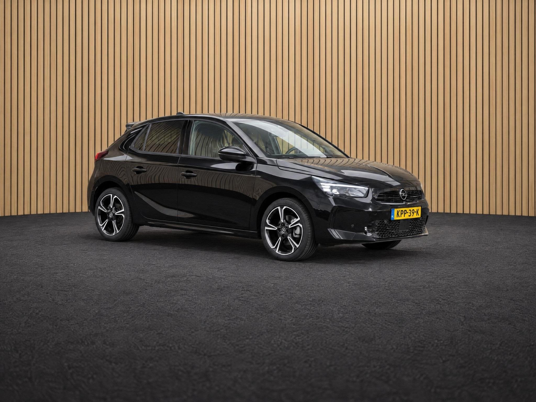Opel Corsa 1.2 Turbo Hybrid Ultimate VOORRAAD KORTING, Auto's, 12 maanden, Euro 6, 1199 cc, 610 kg