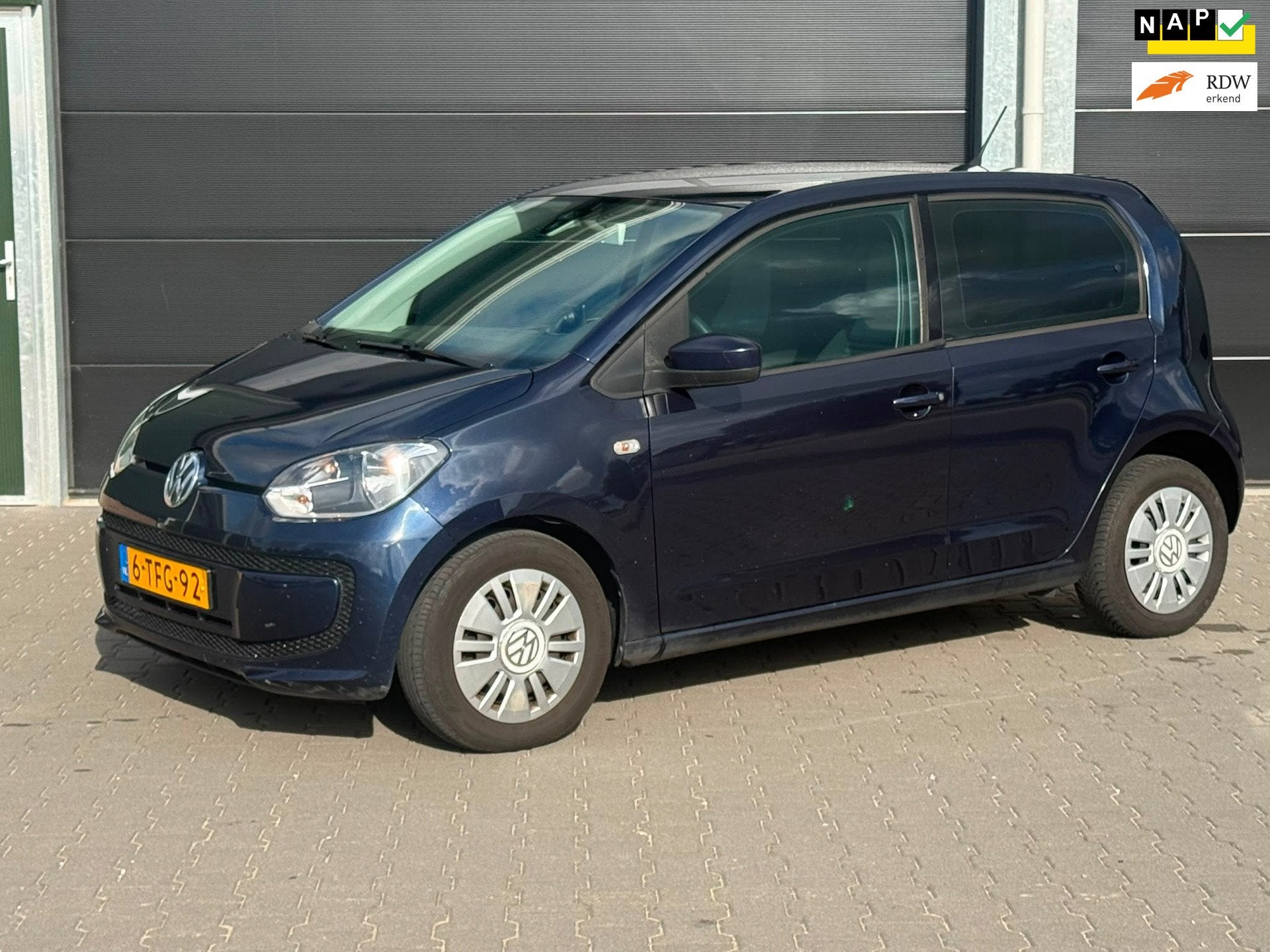 Volkswagen Up! 1.0 move up! BlueMotion/Netjes/Apk/Airco, Auto's, Volkswagen, Voorwielaandrijving, Euro 5, Up!, CNG (Aardgas)