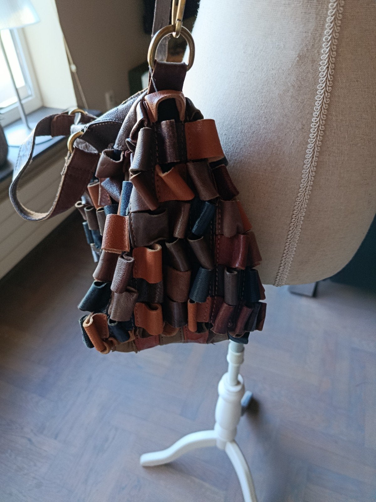 Vintage boho stijl ruffle  tas echt leer handgemaakt, Ophalen of Verzenden, Gebruikt, Bruin, Handtas