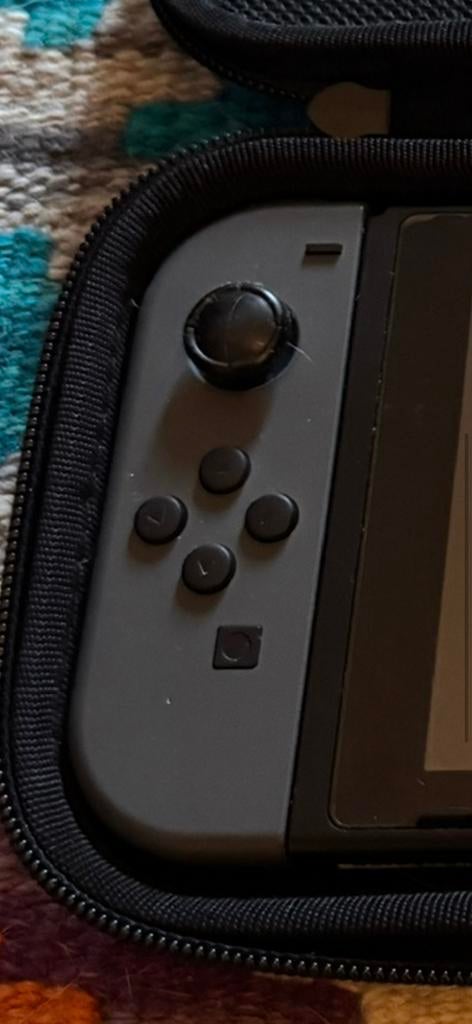 Pair of Grey Nintendo Joycons, Spelcomputers en Games, Spelcomputers | Nintendo Switch, Ophalen of Verzenden, Zo goed als nieuw