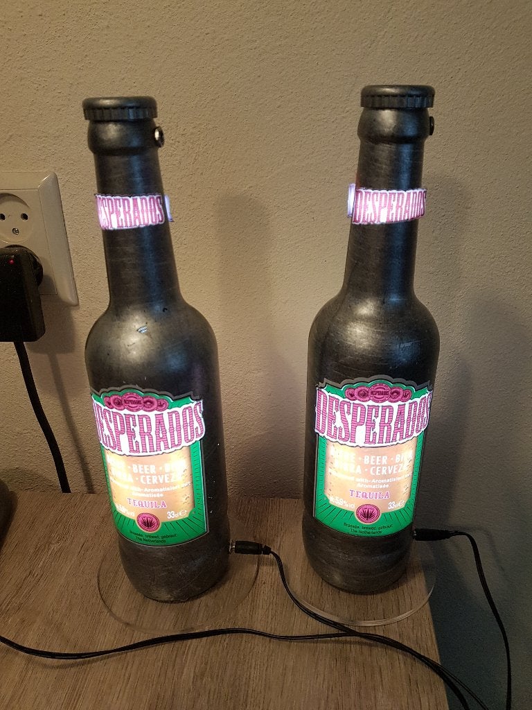 Desperado Fles met led verlichting 2 stuks, Verzamelen, Ophalen of Verzenden, Gebruikt, Reclamebord, Plaat of Schild, Overige merken