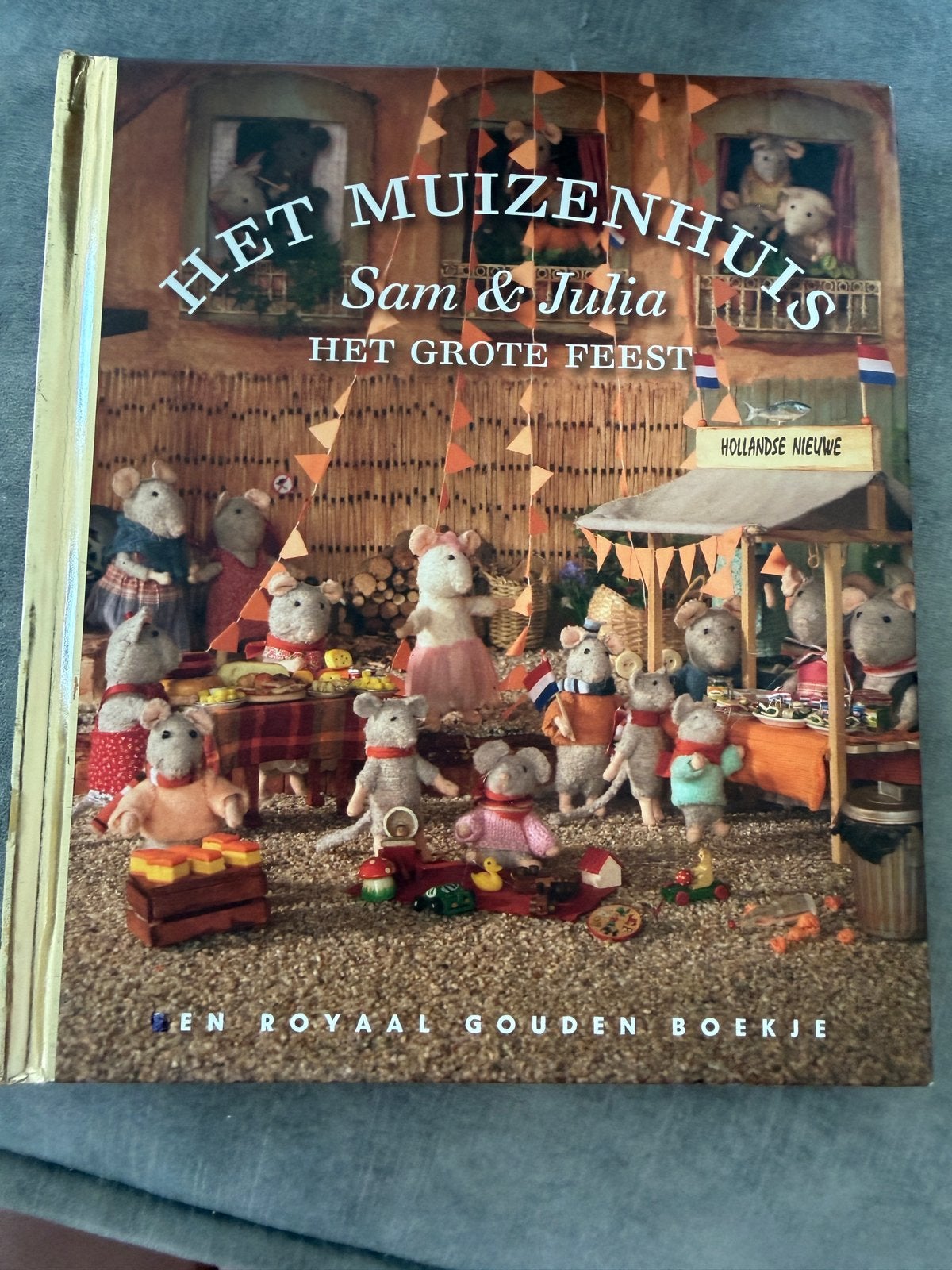 Het Muizenhuis Sam & Julia Het Grote Feest *speciale uitgave, Ophalen of Verzenden, Zo goed als nieuw, 2 tot 3 jaar