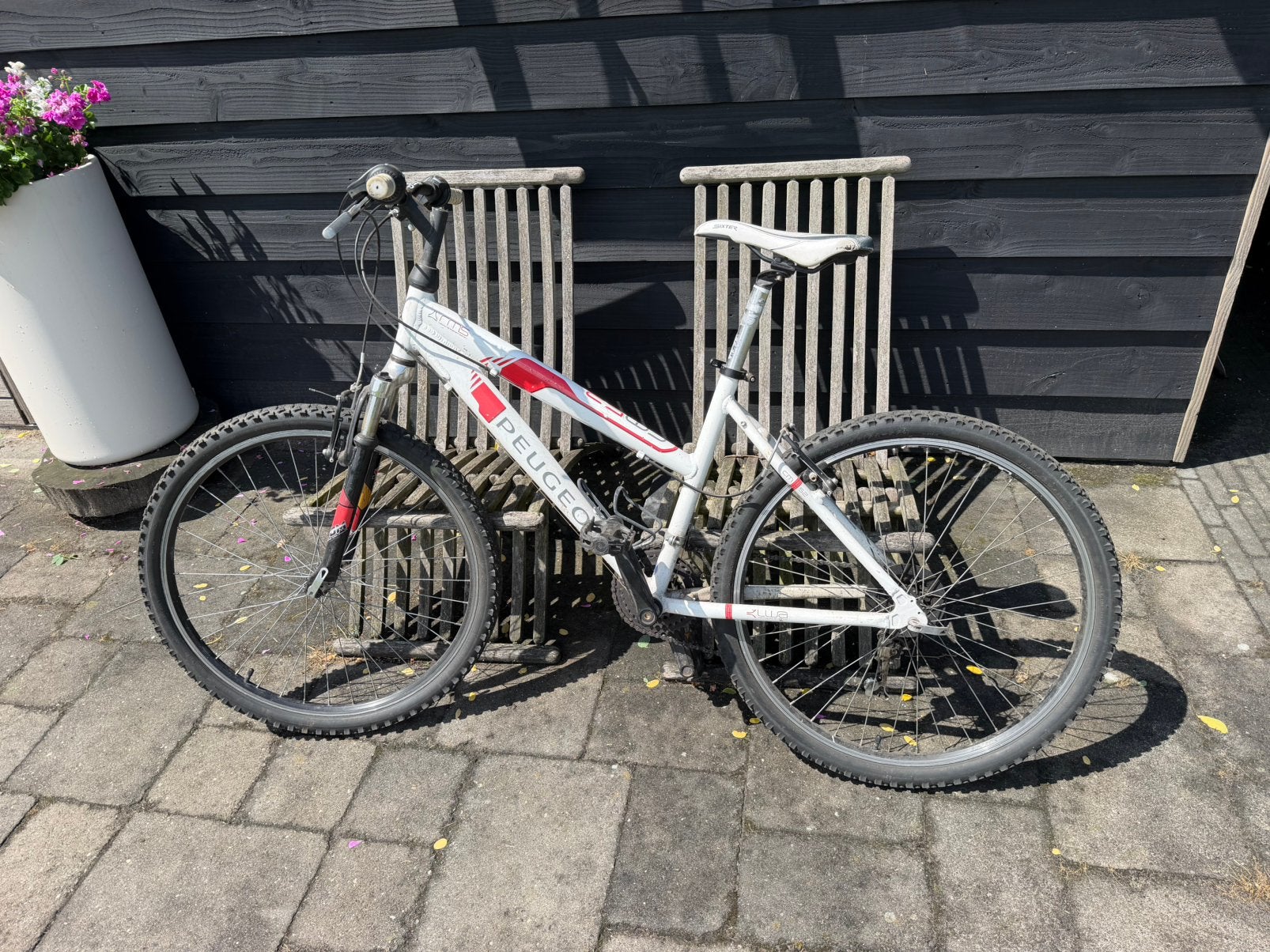 Mountainbiker kleiner model., Ophalen, Gebruikt