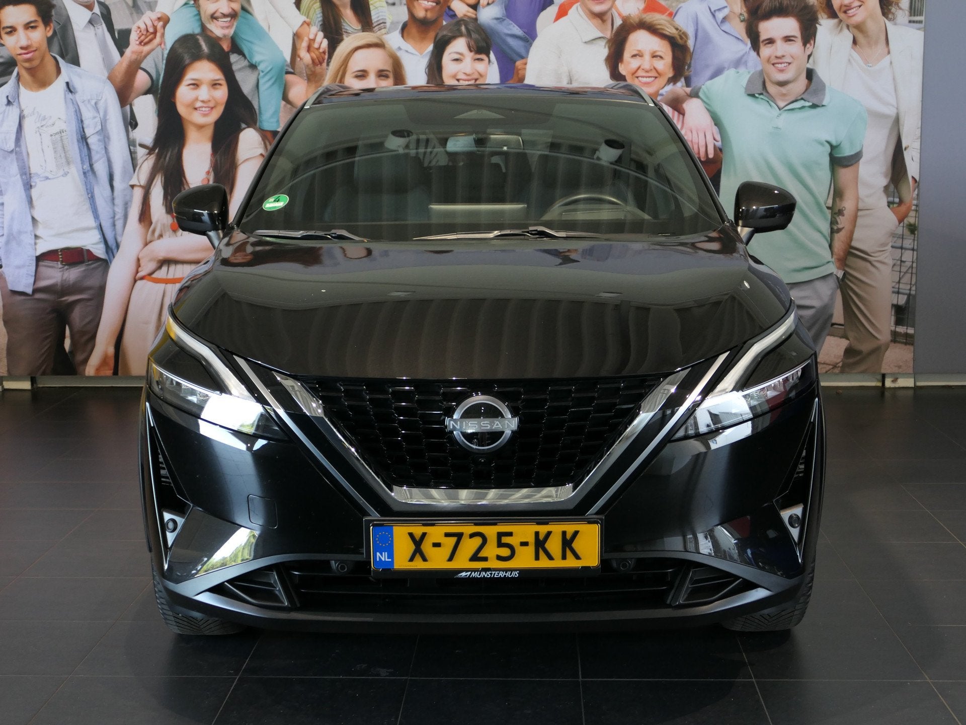 Nissan QASHQAI 1.3 MHEV Xtronic Tekna *1.800KG Trekgewicht!*, Auto's, Nissan, Automatische klimaatregeling, Leder en Stof, Zwart