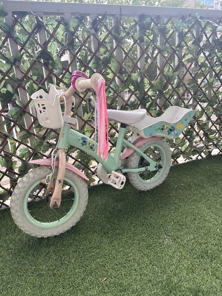 Kinderfiest, Fietsen en Brommers, Ophalen of Verzenden, Zo goed als nieuw, Minder dan 16 inch, Woeze & pip