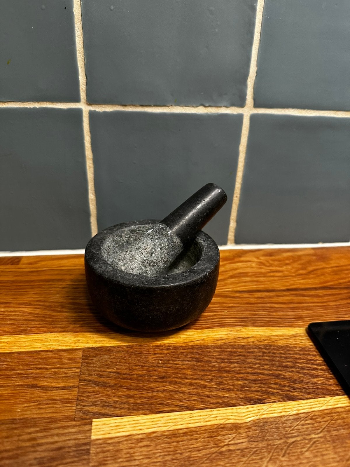 Vijzel zwart graniet 9,5cm - Dille & Kamille, Huis en Inrichting, Ophalen of Verzenden, Nieuw