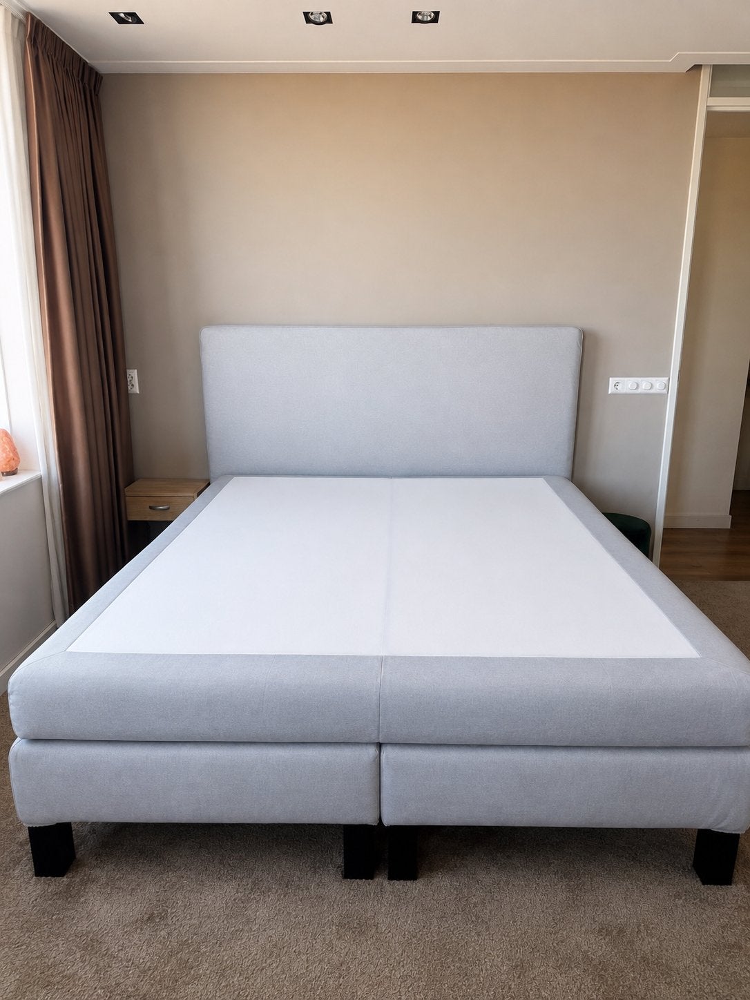 Grijze tweepersoonsbed boxspring IKEA 180x200, Ophalen, Zo goed als nieuw, Tweepersoons, 180 cm