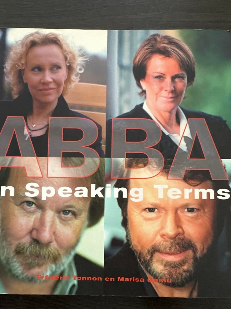 ABBA In Speaking Terms - Uniek boek over ABBA, Ophalen of Verzenden, Gelezen, Artiest