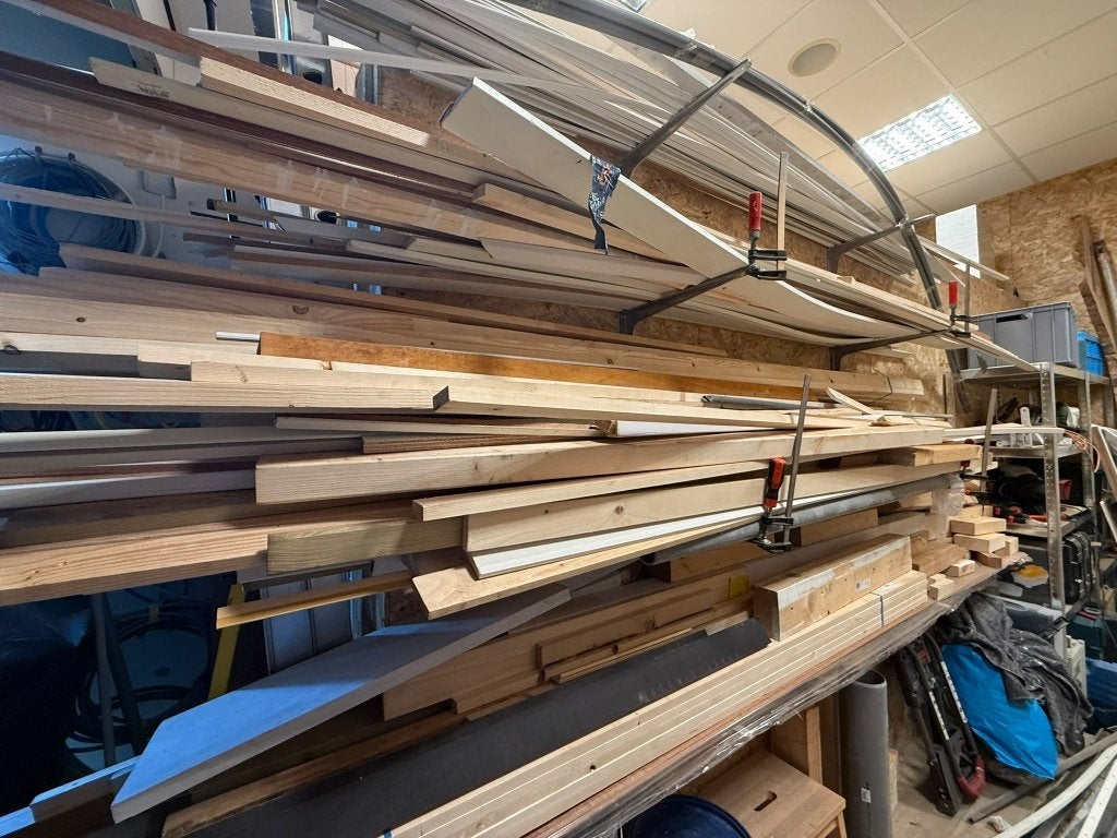 Partij hout, balken, platen, afwerklatten, Doe-het-zelf en Verbouw, Ophalen, 50 mm of meer, Balk, Minder dan 200 cm