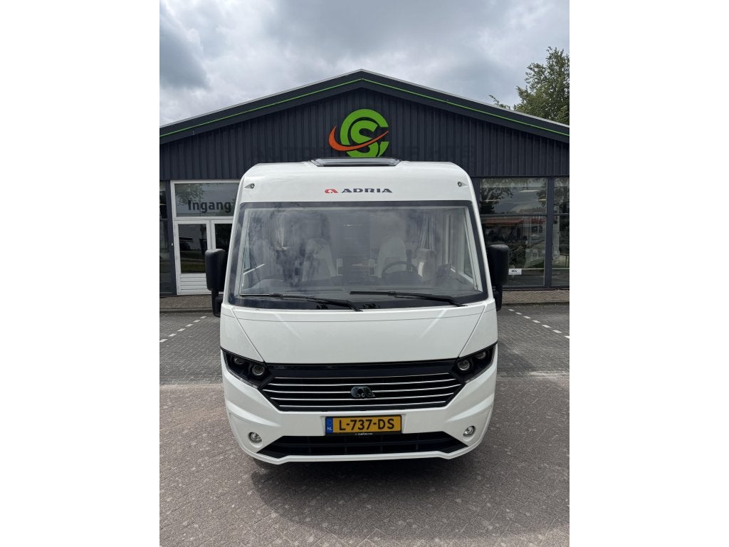 Foto 3 van Adria Sonic Plus I 700 DC - Dakairco!