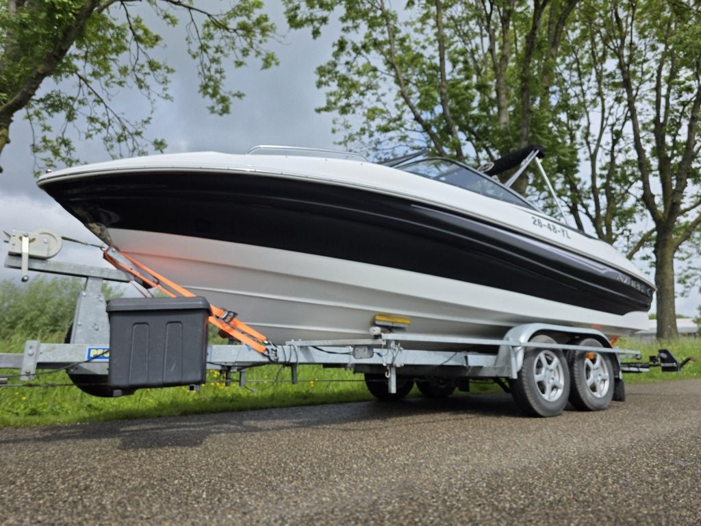 Azure bowrider 4.3 V6 Mercruiser MPI 2009, 3 m, Gebruikt, Bakker boten, 0 cm