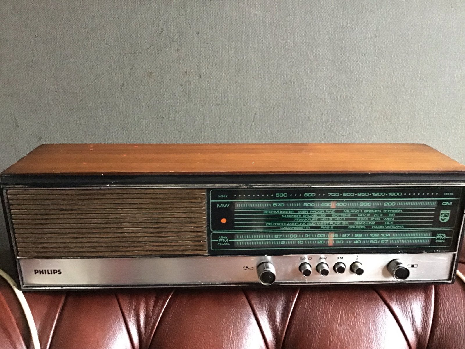 Vintage Philips Radio - Klassieke Ontvanger, Ophalen of Verzenden, Gebruikt, Radio