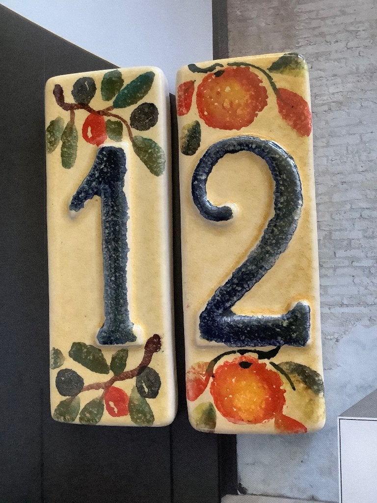 keramische huisnummers decoratieve tegels met cijfers 1-2, Letters en cijfers, Ophalen, Nieuw, Steen/keramiek