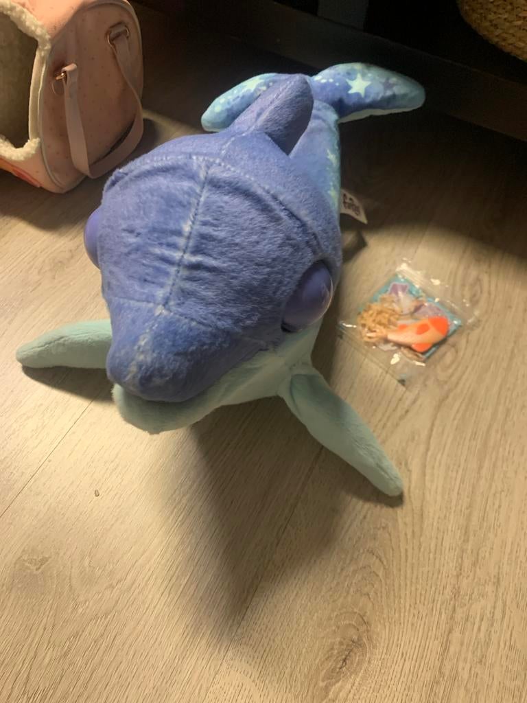 FurReal Dolfijn Knuffel - Zo goed als nieuw, Overige merken, Overige typen, Blauw, Ophalen of Verzenden